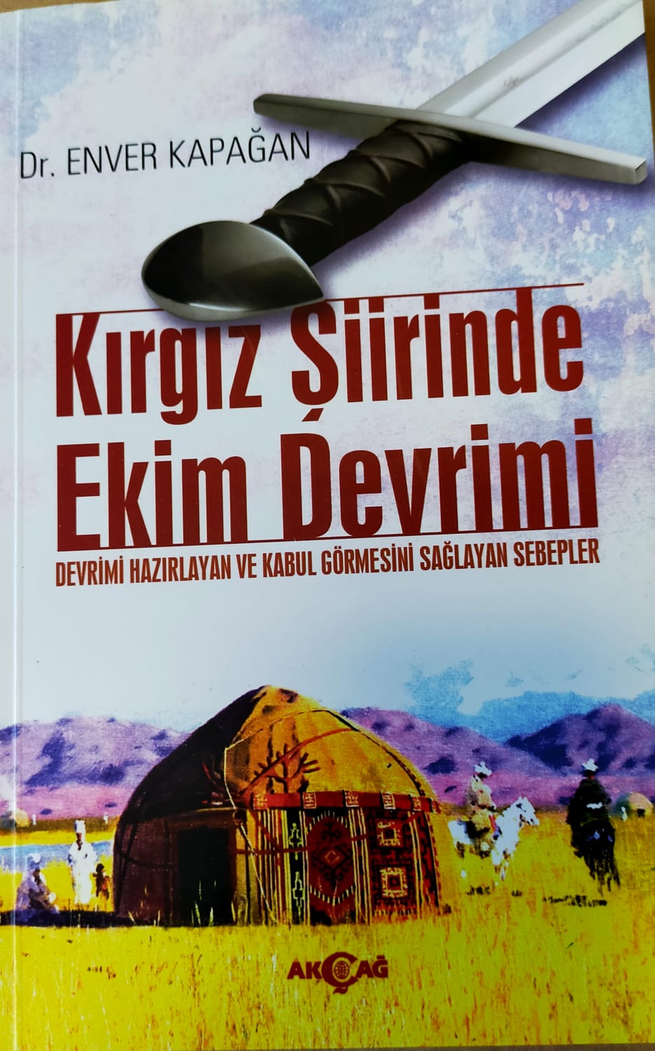 KIRGIZ ŞİİRİNDE EKİM DEVRİMİ